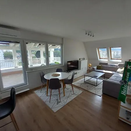 Apartment 075 Tuzla